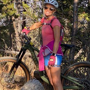 Meet your Posher, Sandra